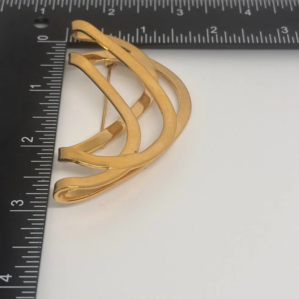 N/A modern sculptural
